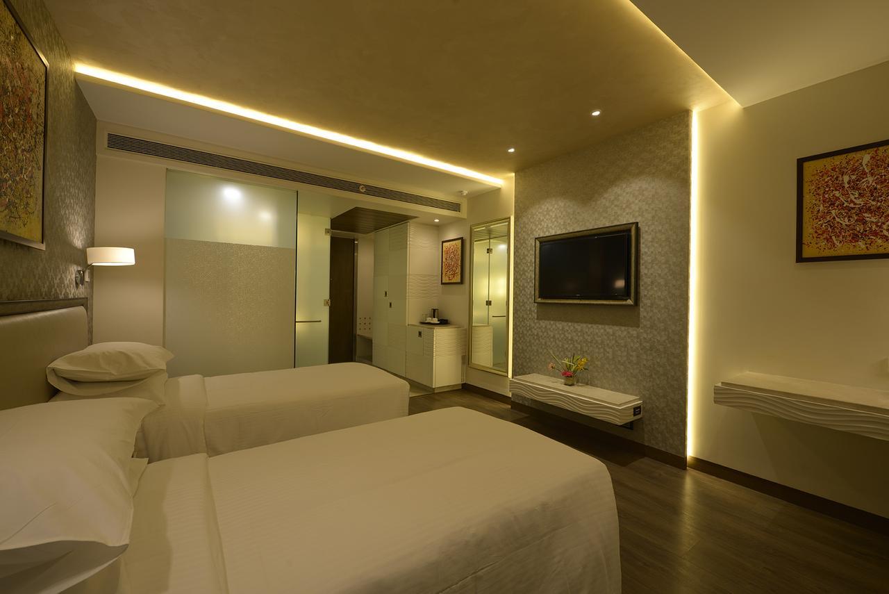 Genesis Hotel Near Mumbai Airport Dış mekan fotoğraf